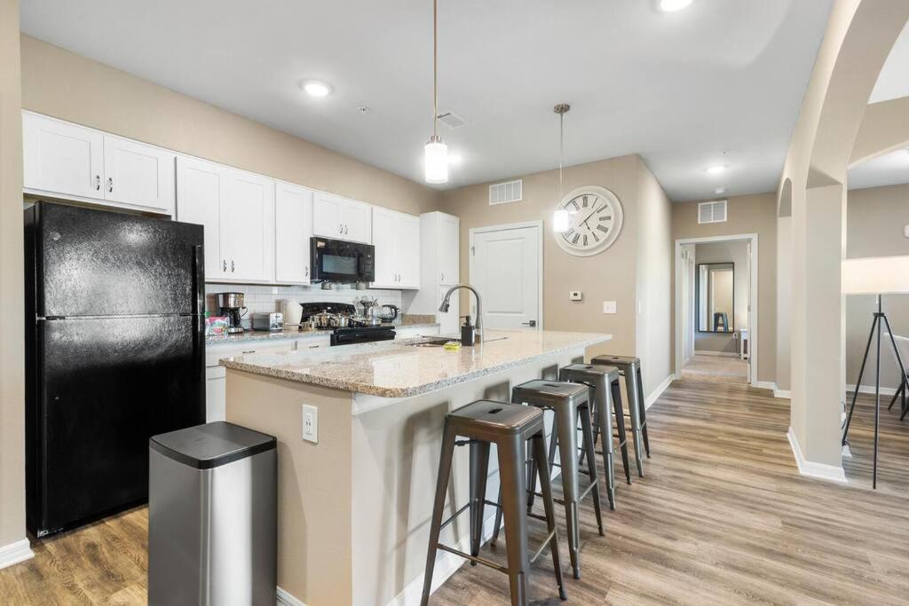 Elegant 2 Bedroom/2 Bath Condo With All Amenities Мельбурн Экстерьер фото